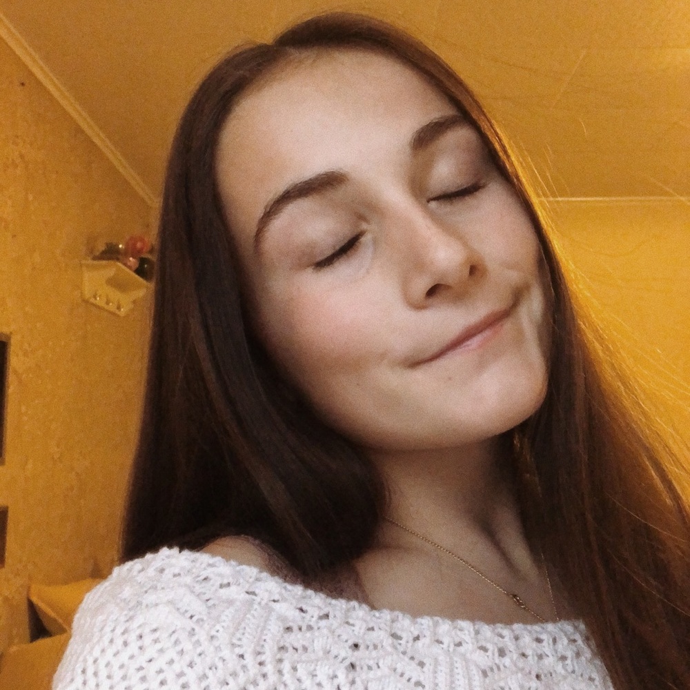 Meet your Posher, Hannah